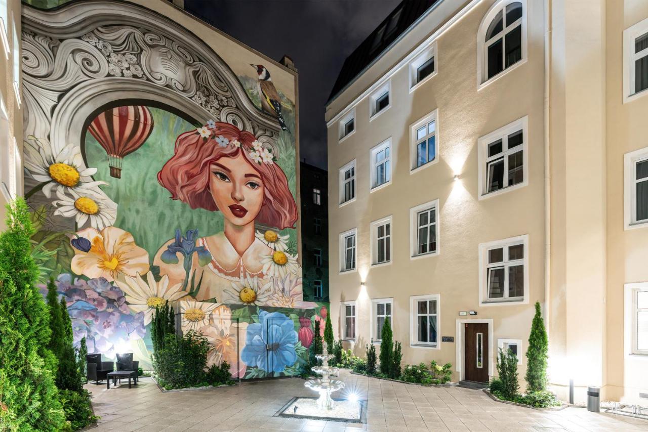 Komeda Apartment Hidden In Poznan Old Town By Noclegi Renters Poznań Exterior foto