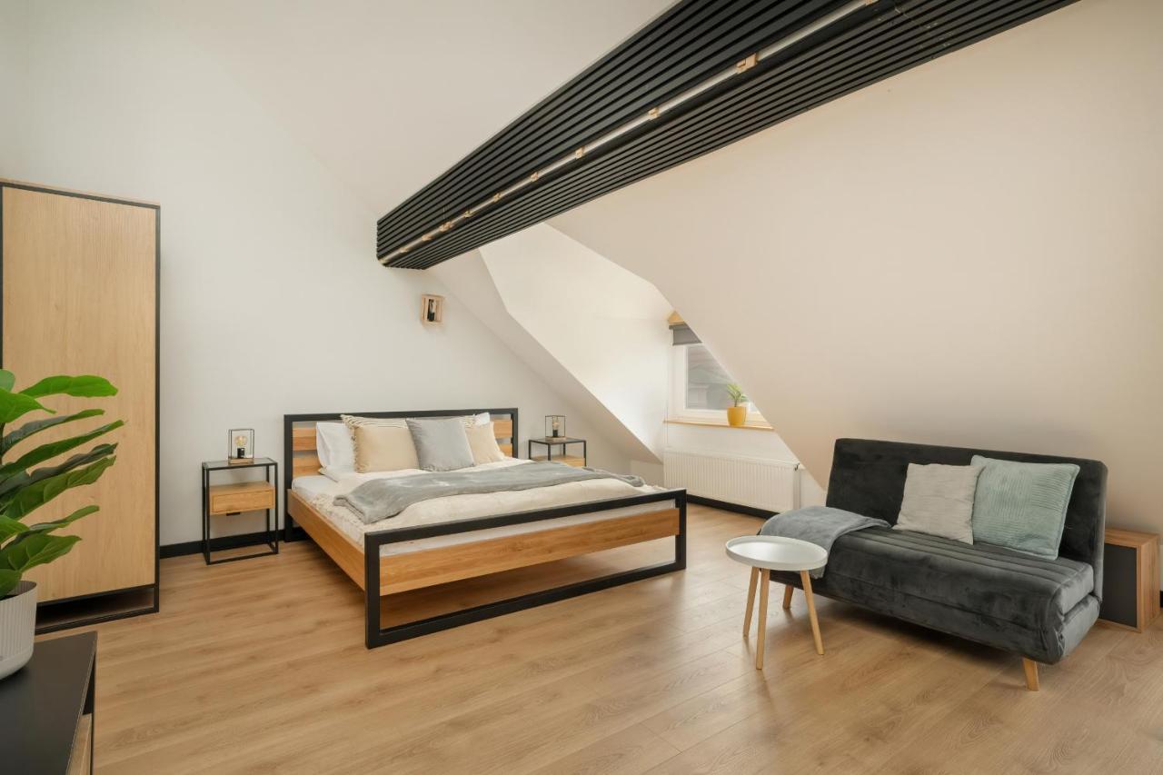 Komeda Apartment Hidden In Poznan Old Town By Noclegi Renters Poznań Exterior foto